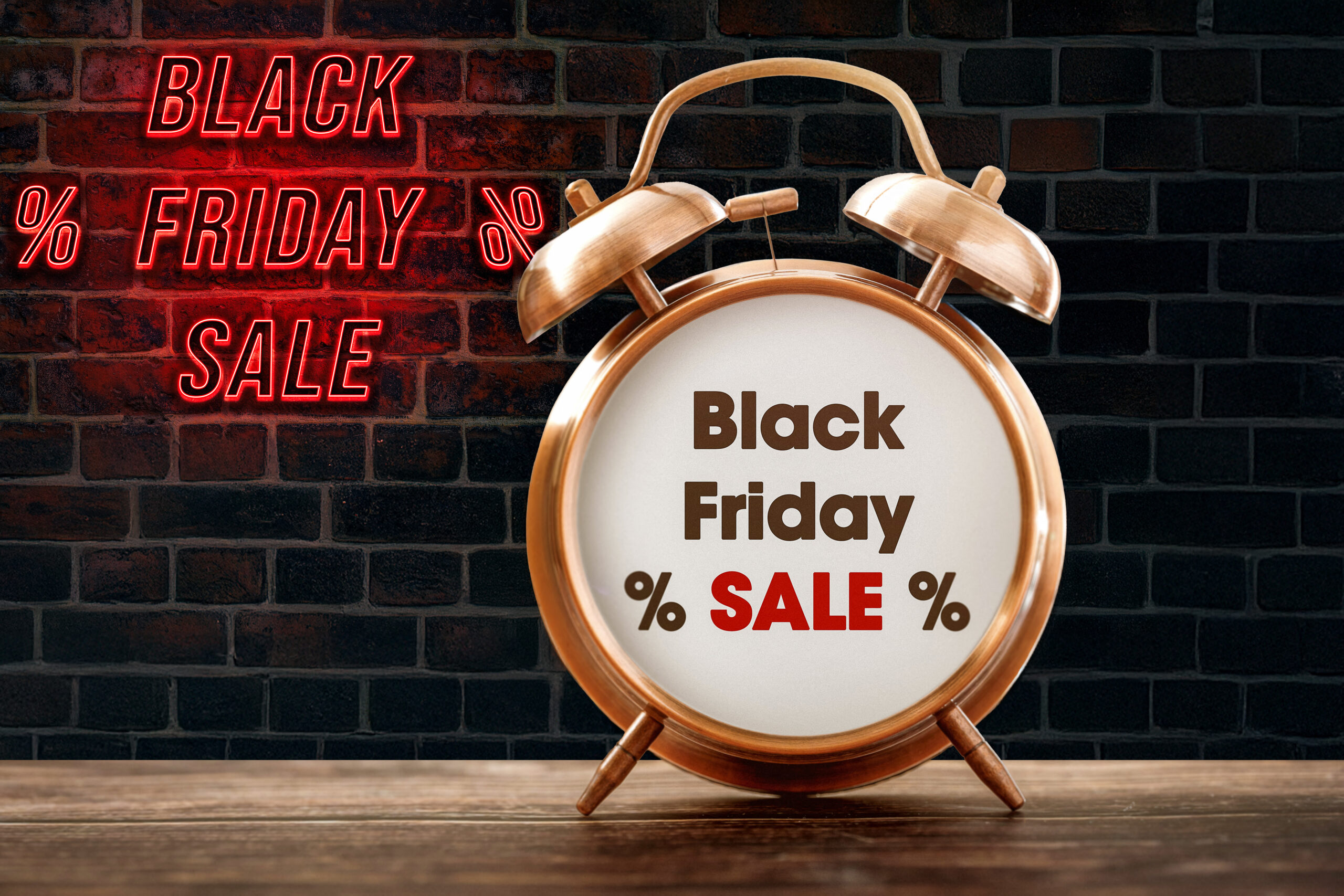 BLACK FRIDAY BILDER BLACK FRIDAY WECKER – RETRO-WECKER MIT SCHRIFTZUG BLACK FRIDAY SALE VOR DUNKLER BACKSTEINWAND black friday wecker – retro-wecker mit schriftzug black friday sale vor dunkler backsteinwand