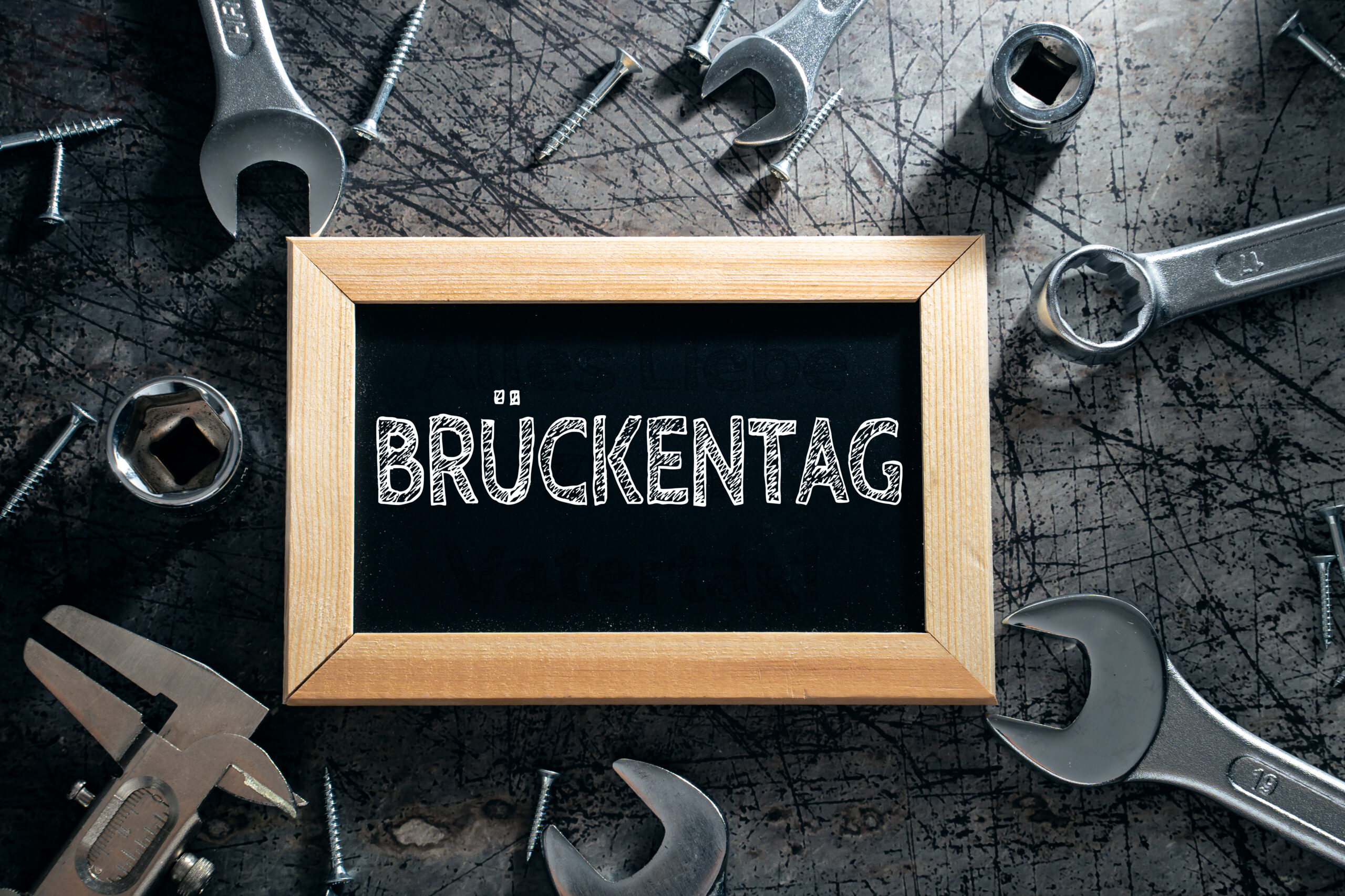 brueckentag feiertag 3 scaled