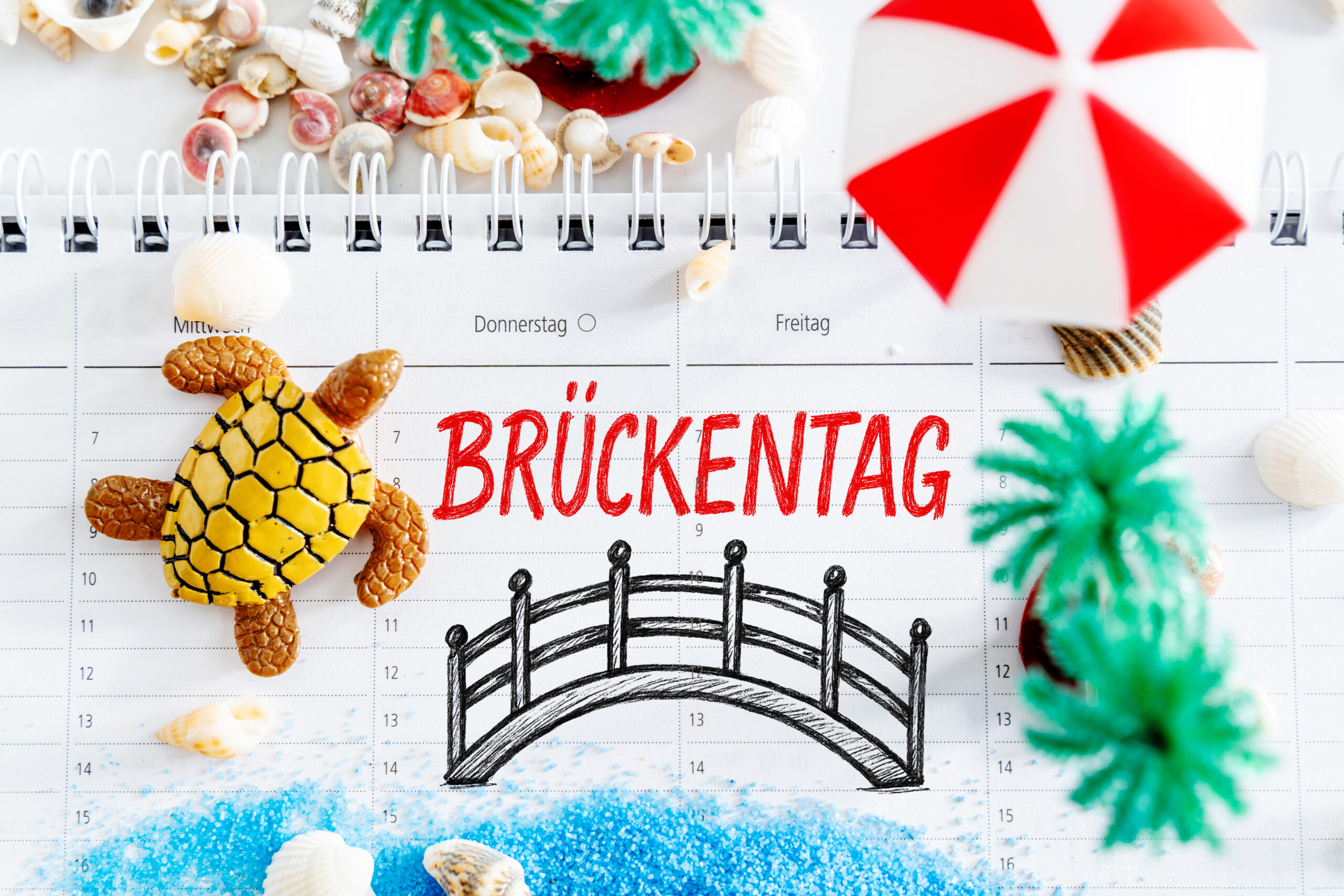 BRÜCKENTAG brueckentag kalender bild deutschland feiertage 2 scaled