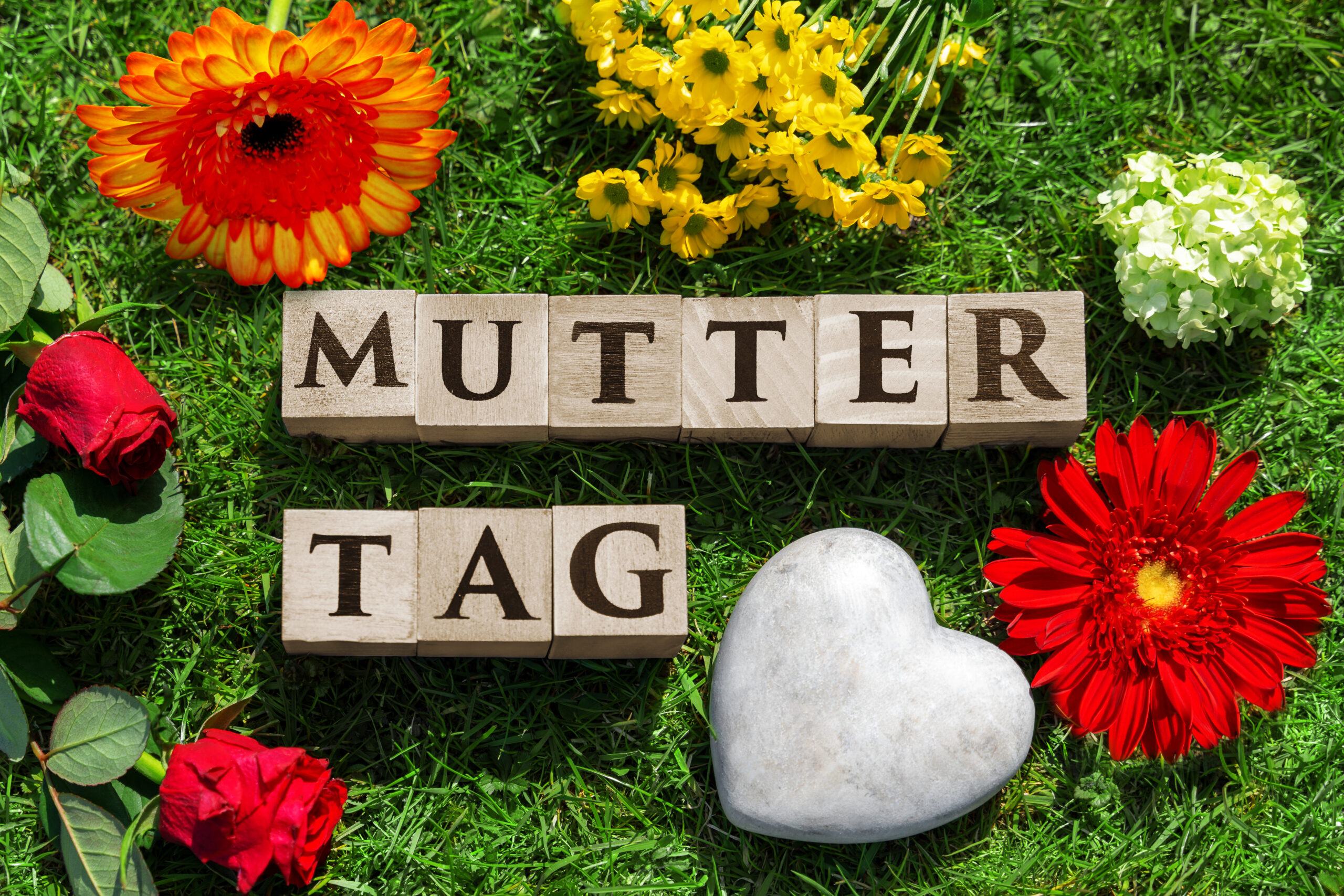 MUTTERTAG BILDER muttertag schriftzug 4 scaled