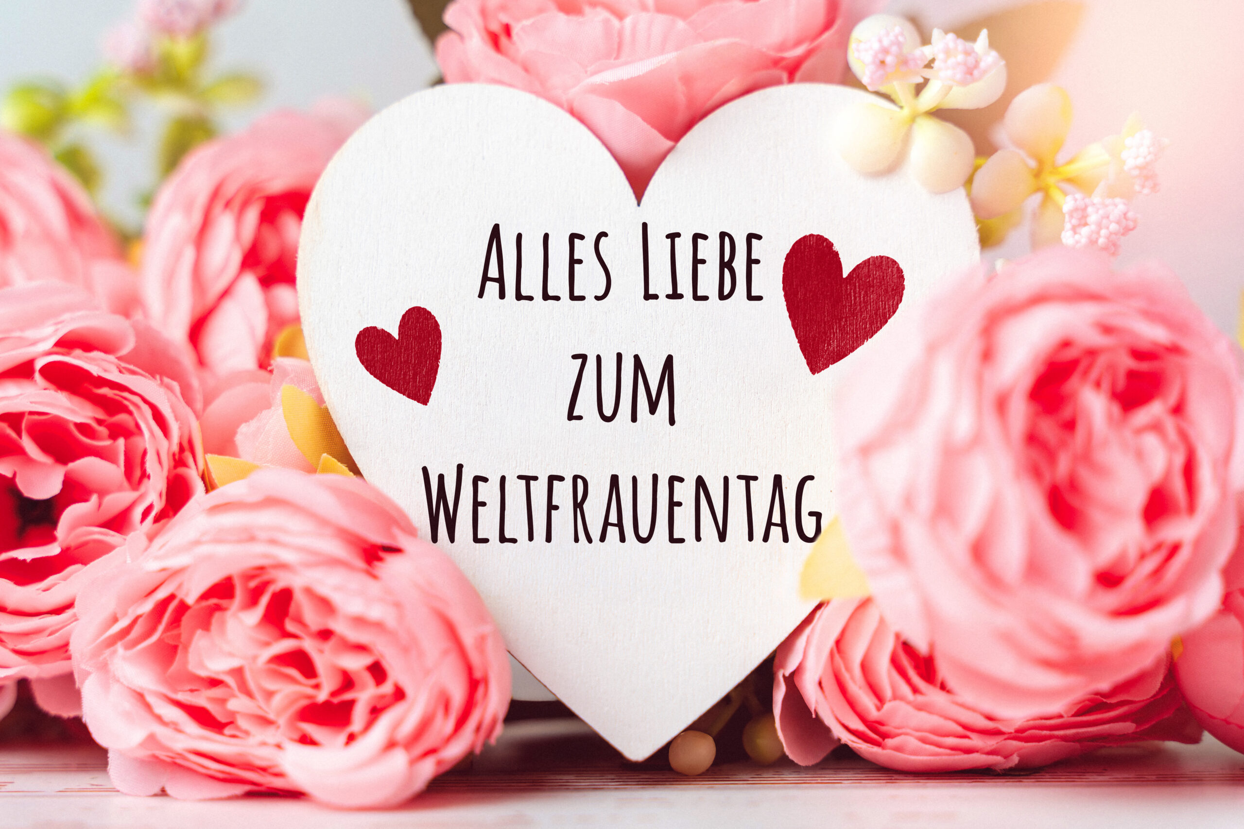 alles liebe zum weltfrauentag 2 scaled