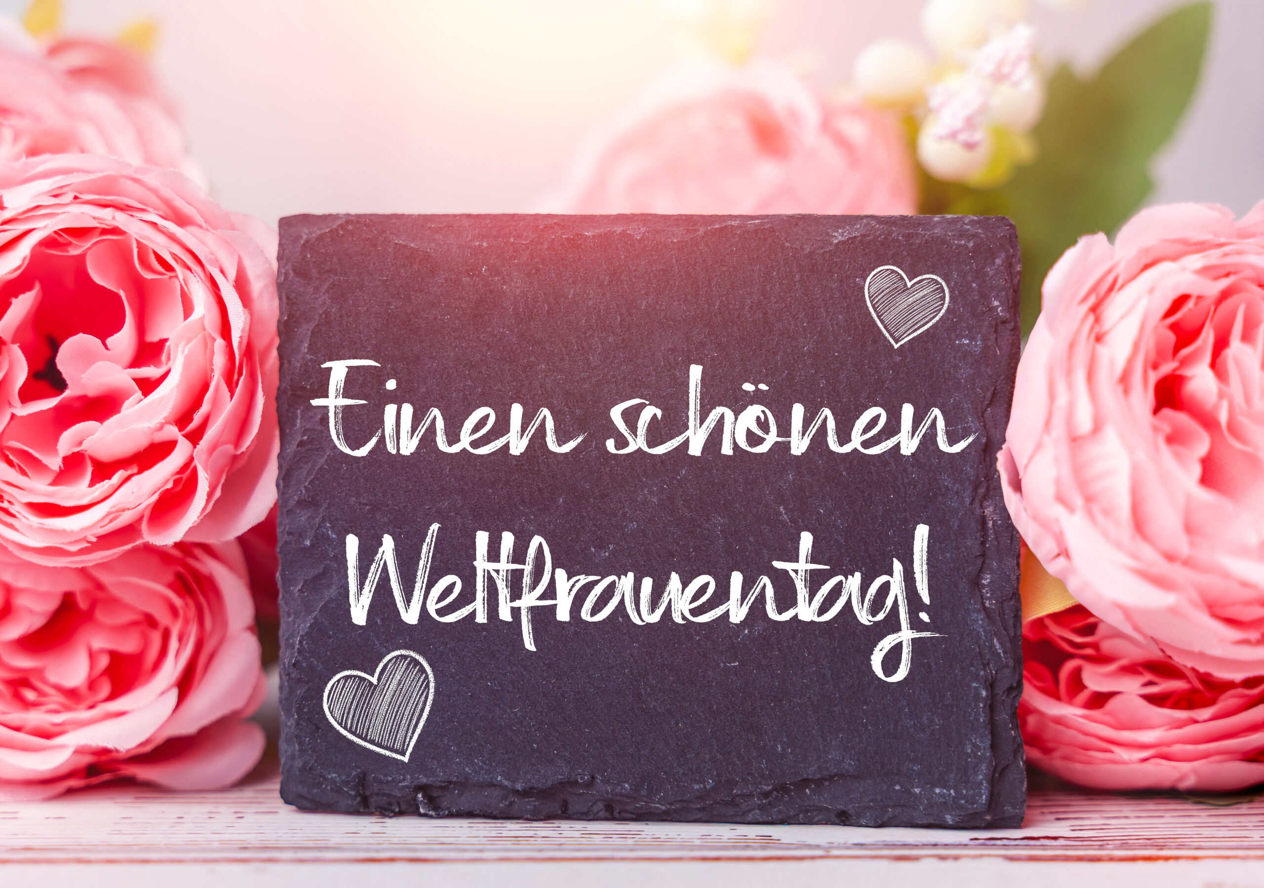 einen schoenen weltfrauentag gruss 1 scaled