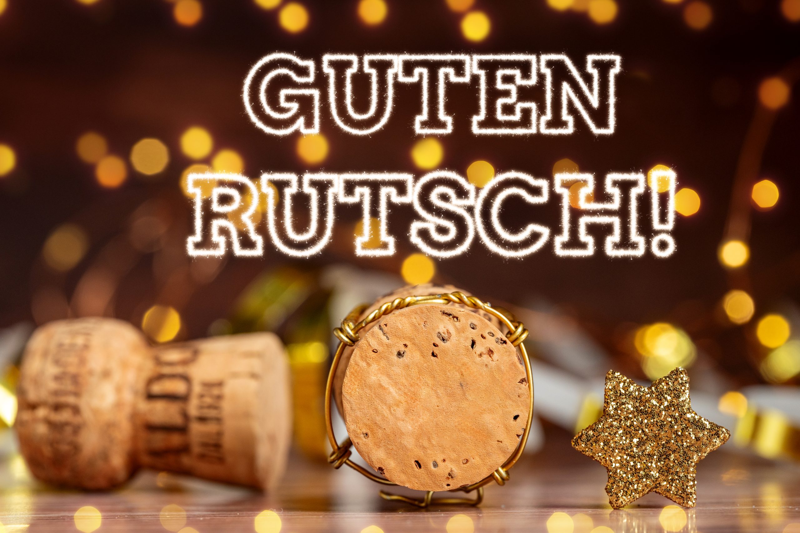 guten rutsch wunsch mit sektkorken