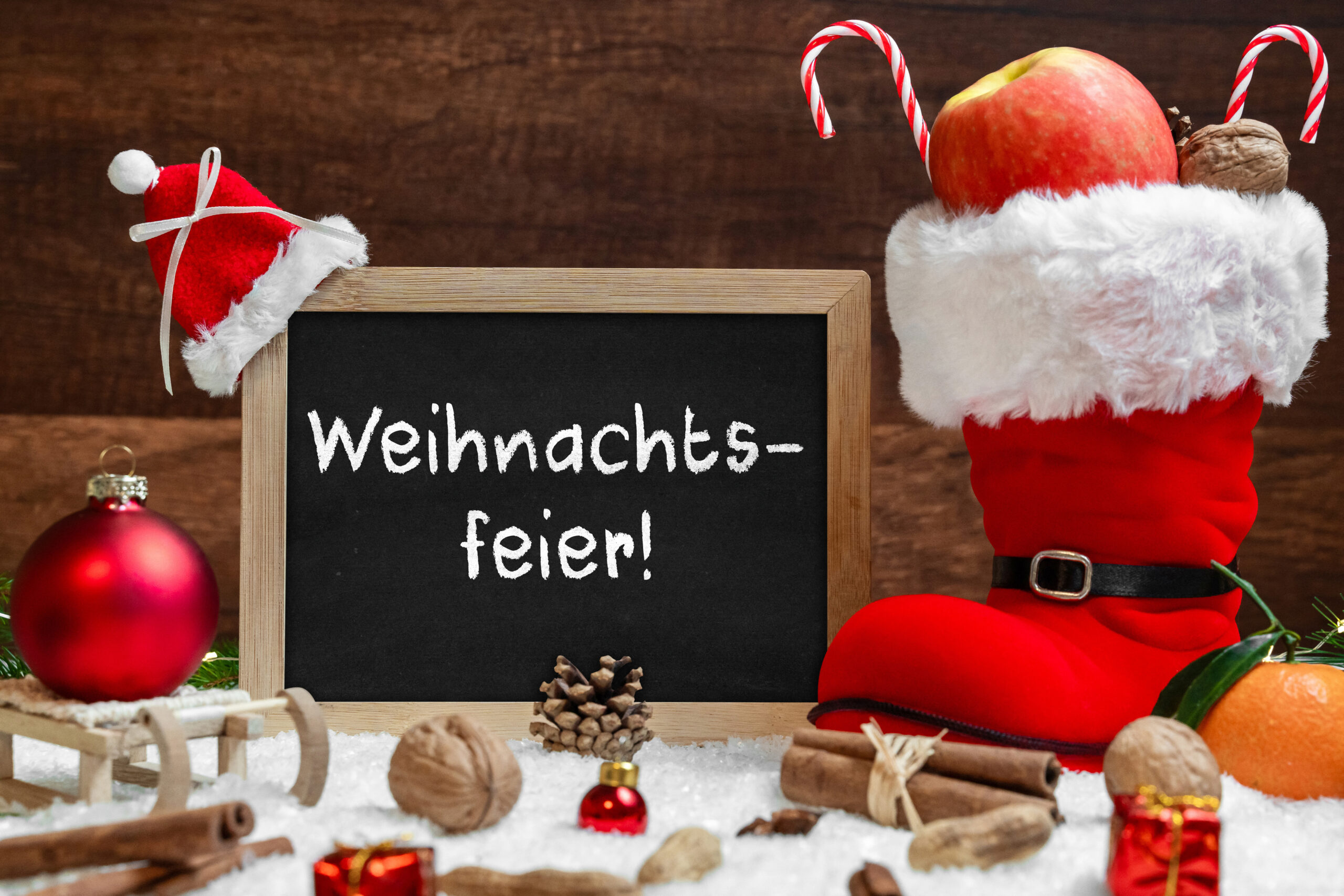WEIHNACHTEN BILDER weihnachtsfeier schild festliche dekoration 1 scaled